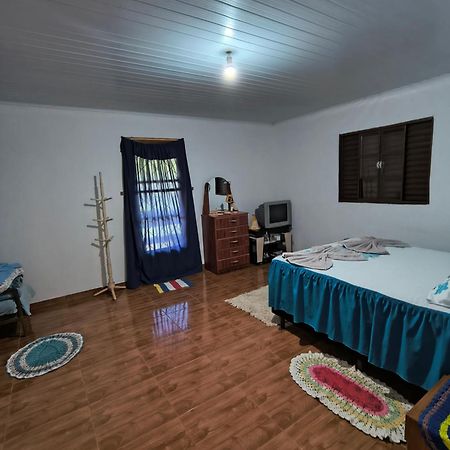 Вилла Rancho Pe Da Pedra Сан-Бенту-ду-Сапукаи Экстерьер фото